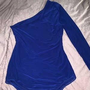 One-shoulder long sleeve bodysuit